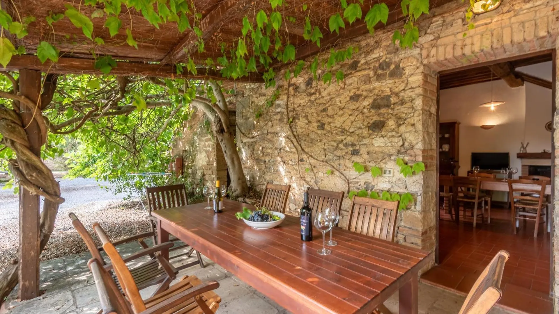 Agriturismo Il Chiassale رابولانو تيرمي إيطاليا