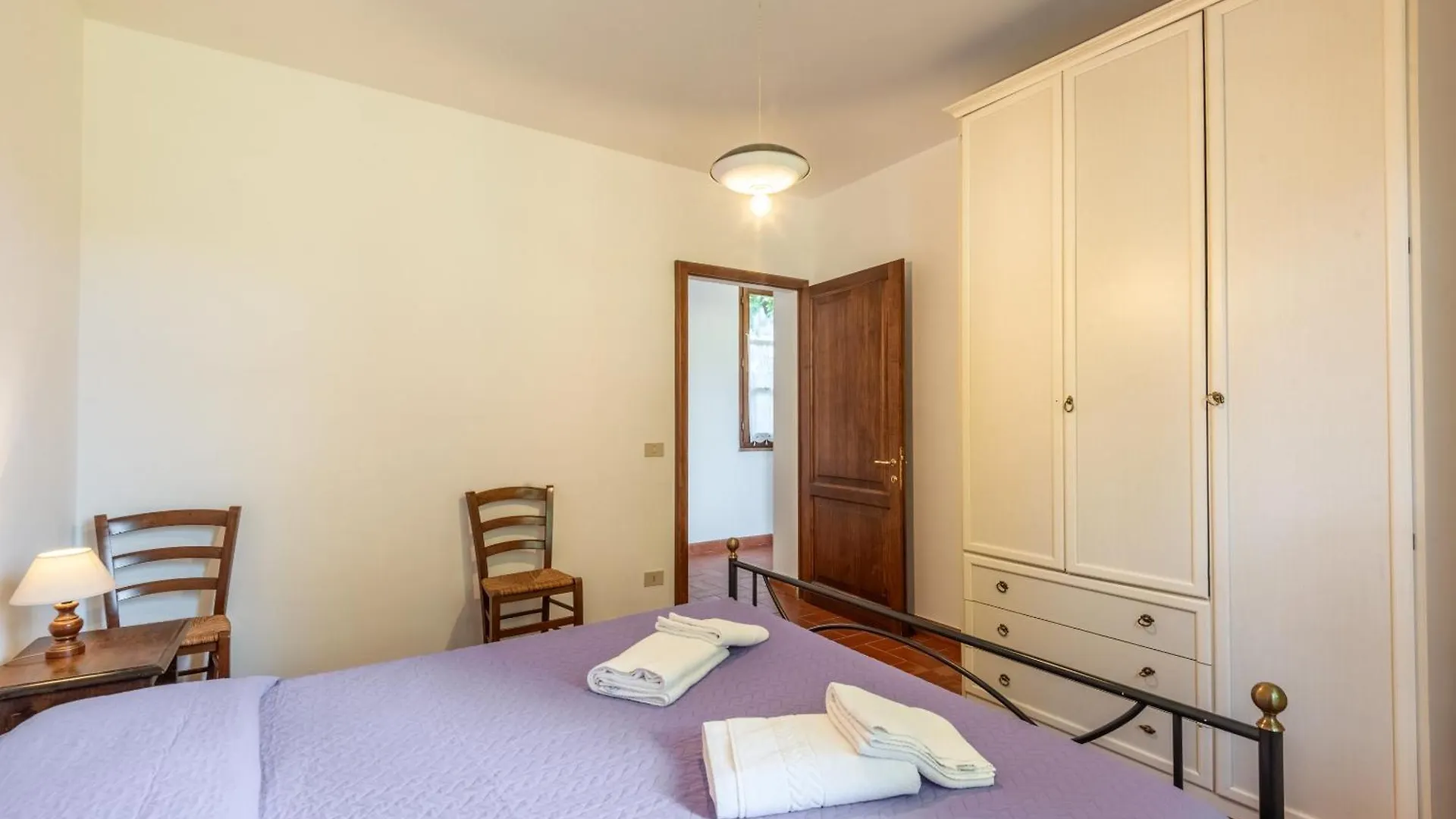 Agriturismo Il Chiassale رابولانو تيرمي مزرعة للإقامة